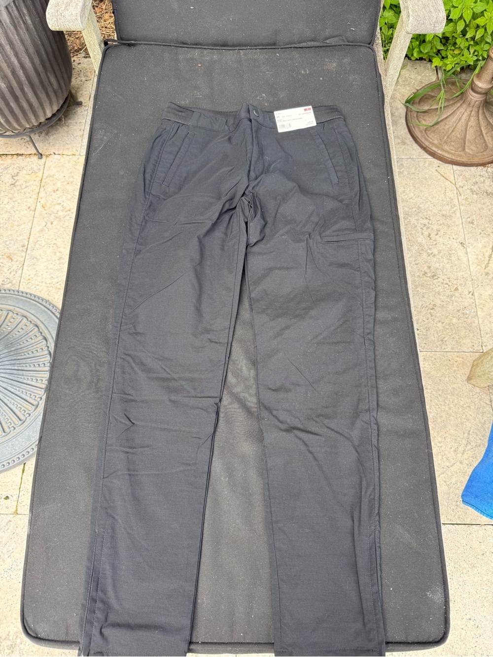 Uniqlo Black Men's Slim Fit Stretch Chinos